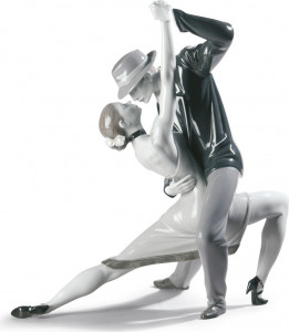 10669071 LLADRO Фигурка Lladro "Страстное танго" 37x37см, чёрный Фарфор