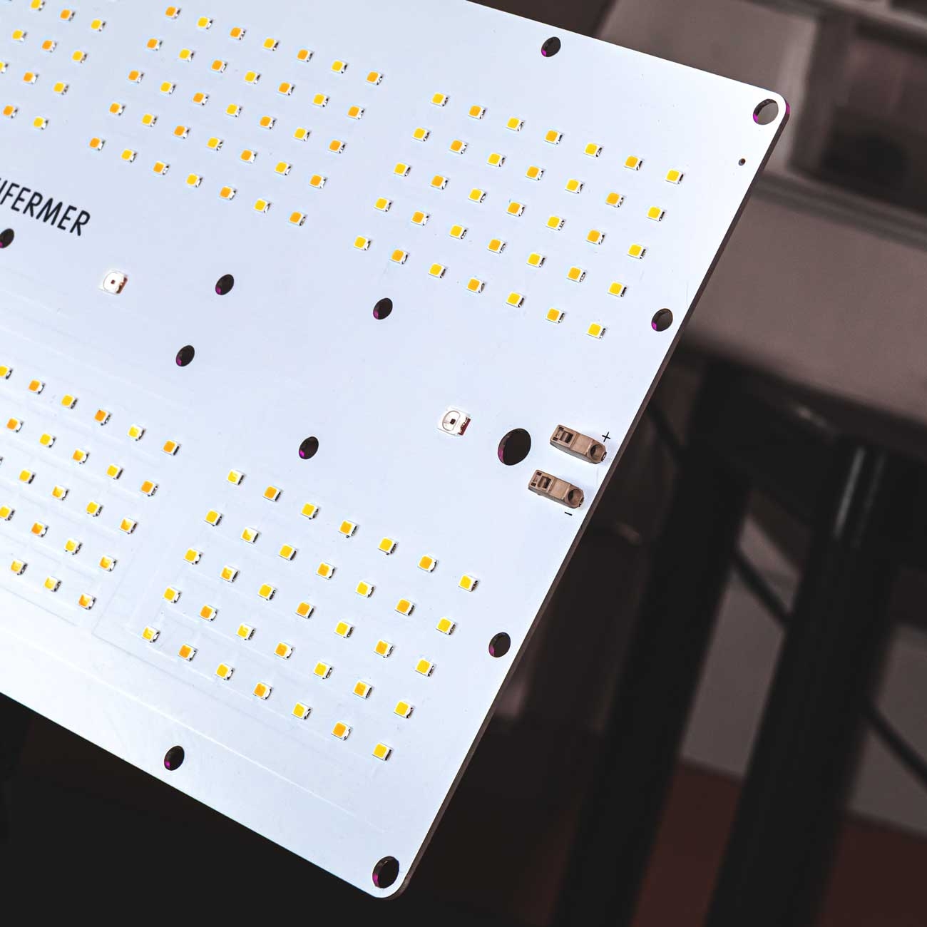 3334 1.9 Quantum board Samsung 2835 lm281b+pro 5000K + 3000K + smd 5050 660nm LAB.Space  - Вид №3
