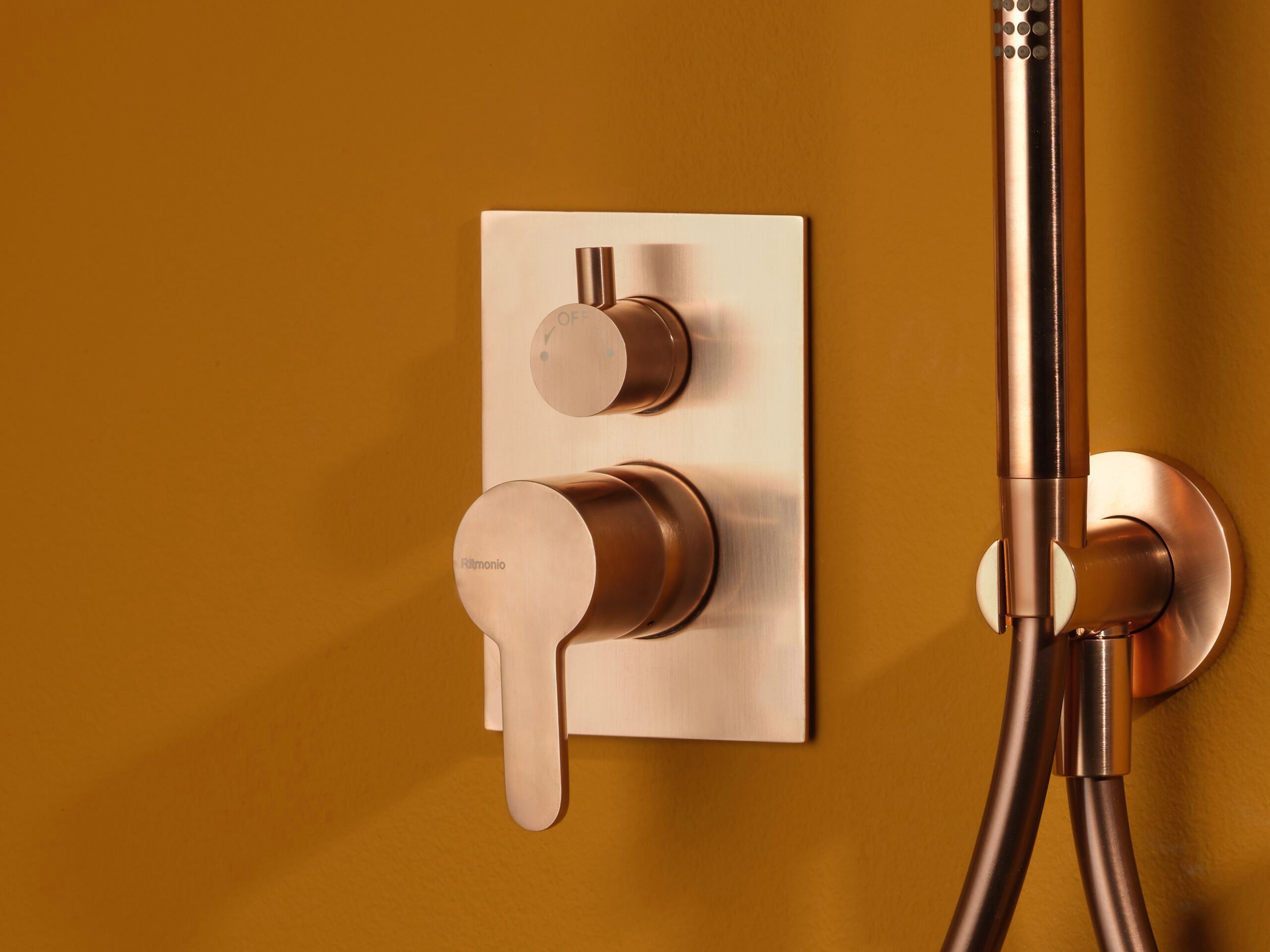 Однорычажный настенный смеситель для ванны Ritmonio Diametro35 Elegance ARCH-00030520 - Вид №1