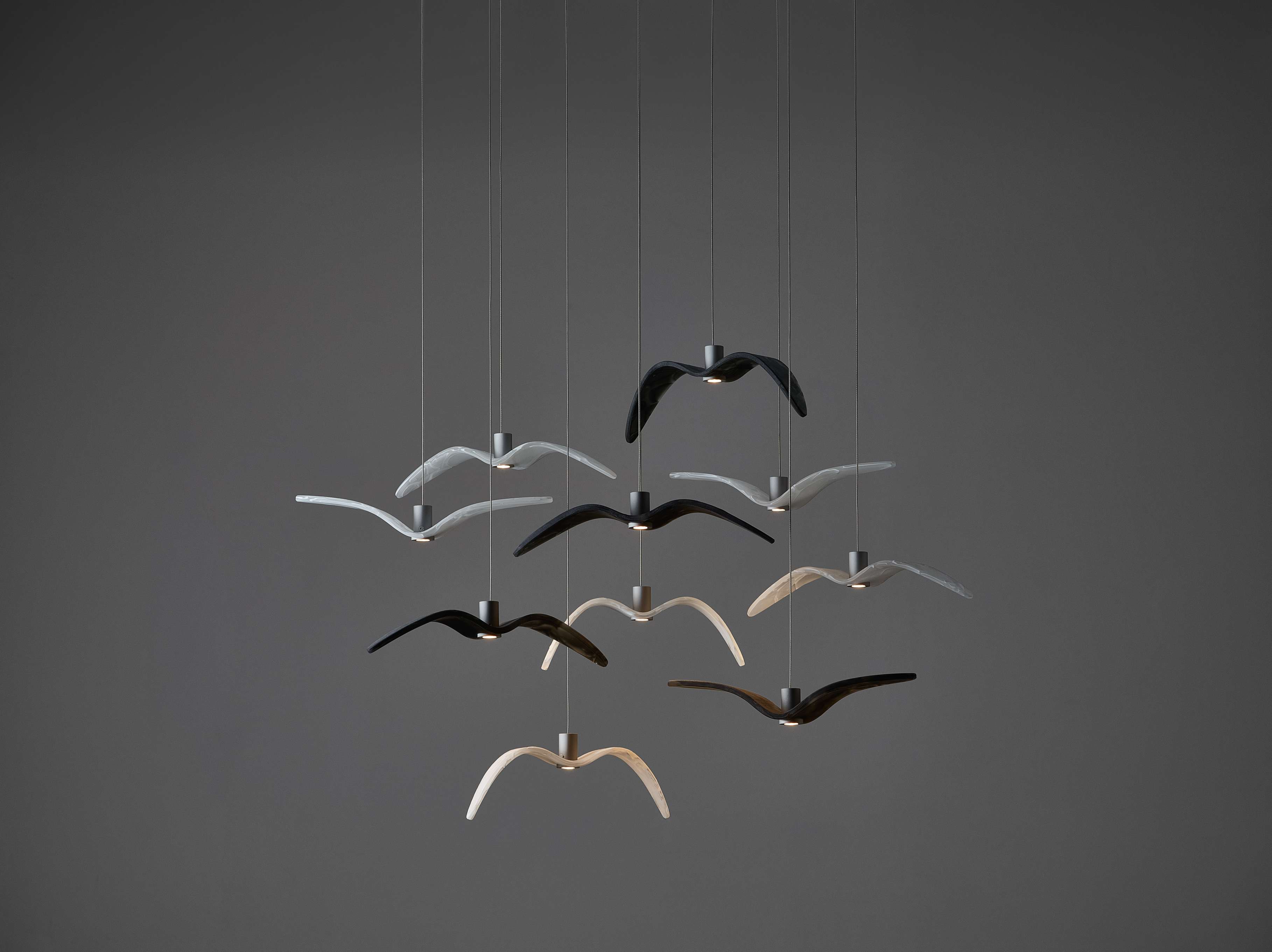 Стеклянный светодиодный подвесной светильник BROKIS Night Birds Mini ARCH-00008831 - Вид №2