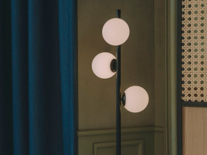 Металлический торшер