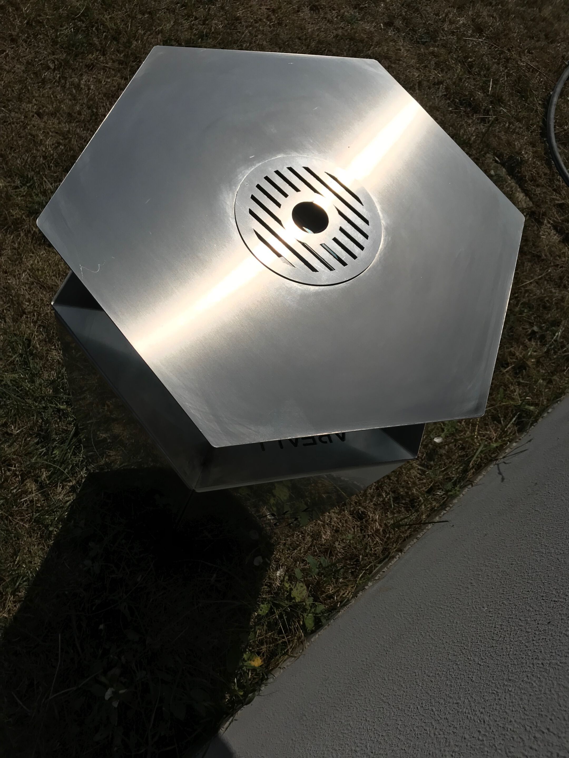 Открытый мусорный бак из нержавеющей стали для утилизации отходов CITYSì BEEHIVE ARCH-00014716