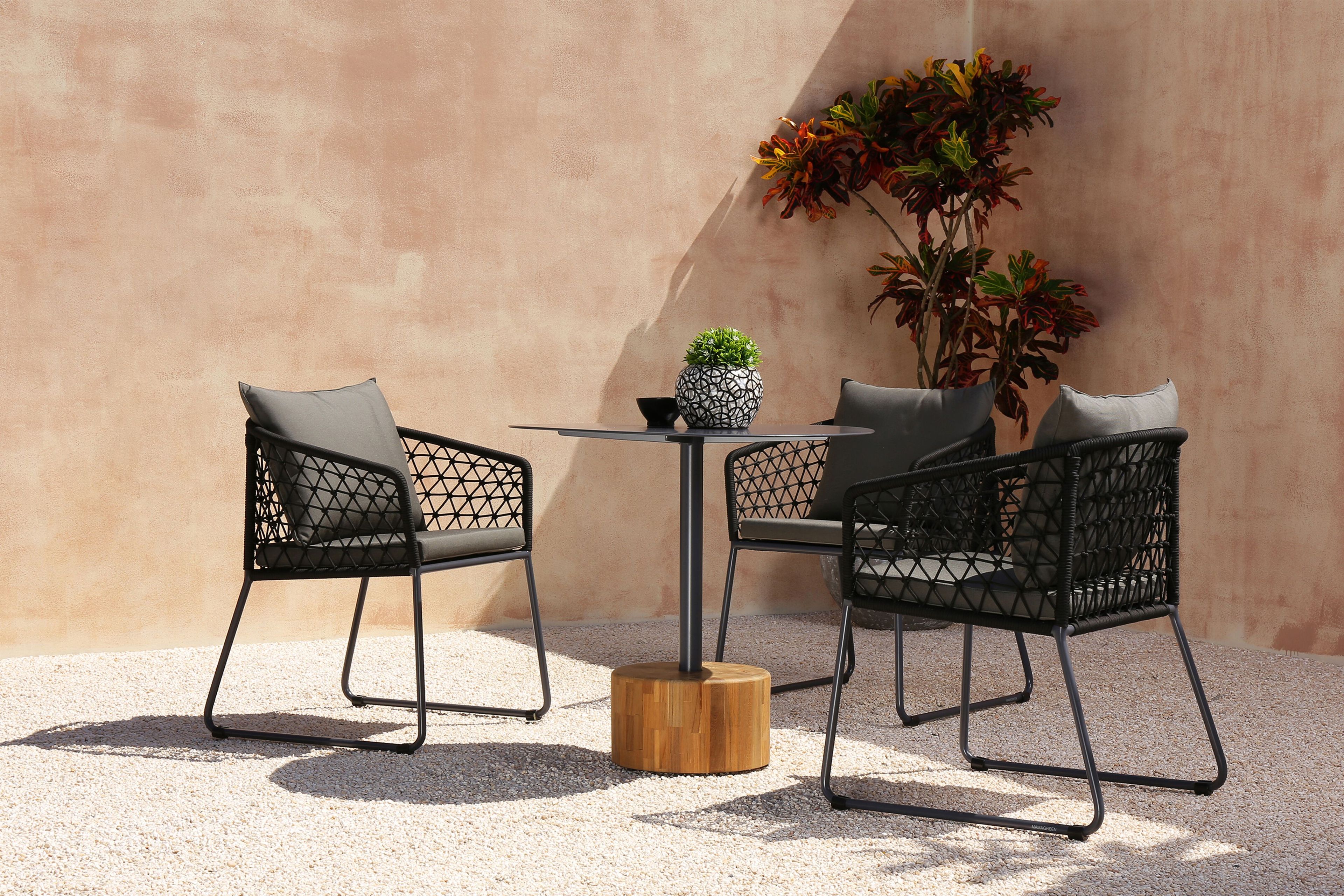 Круглый стол с алюминиевым верхом и тиковым или каменным основанием MAMAGREEN Glyph ARCH-00047333 - Вид №5