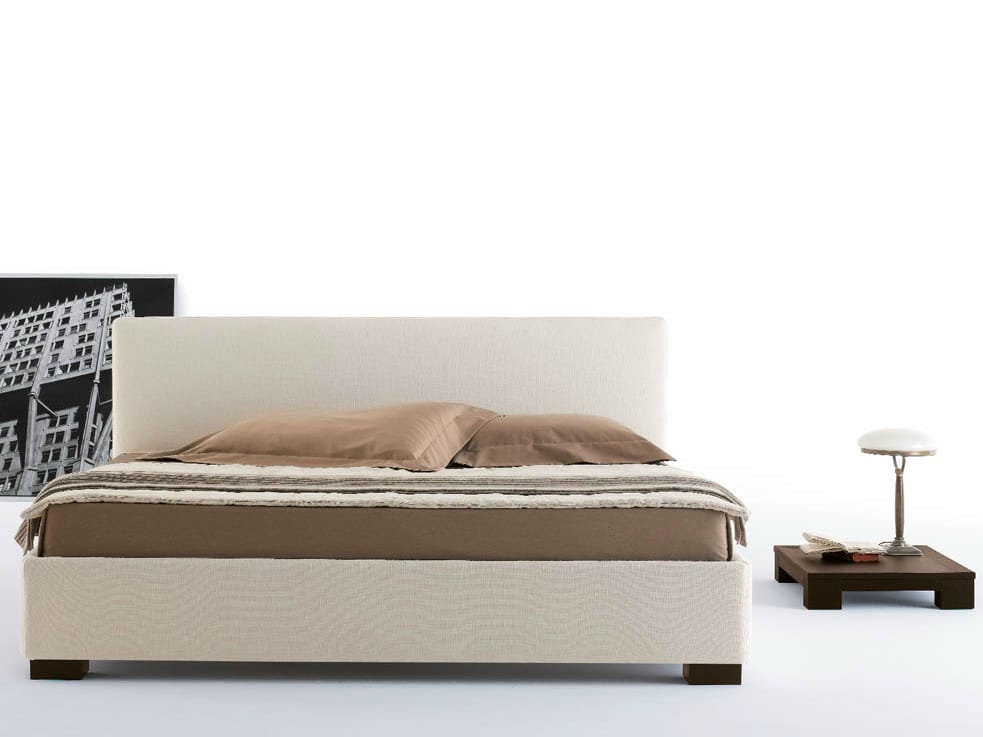 Upholstered bed with removable cover Casamania & Horm ARCH-00104913 - Вид №2