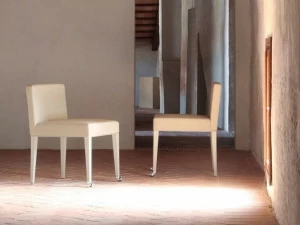 COLLI CASA Стул с обивкой из ткани на колесиках Cortina