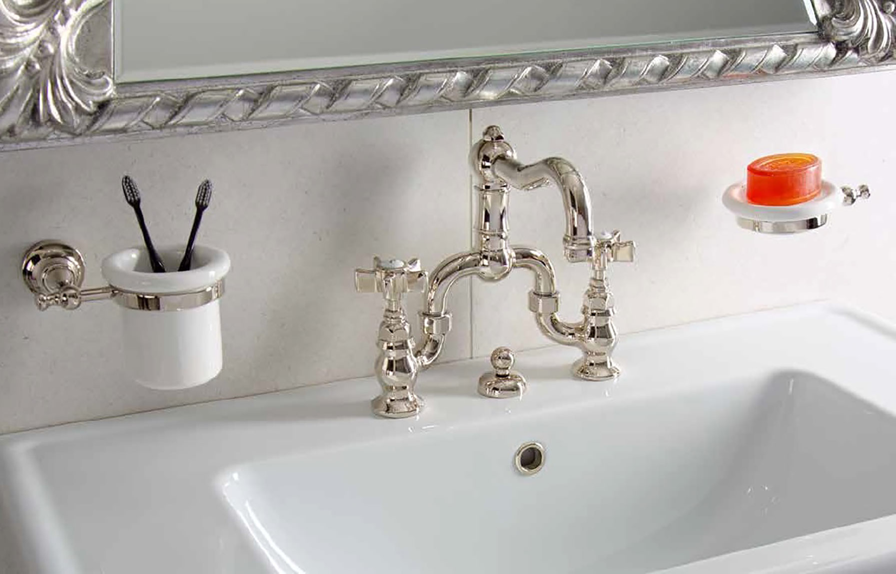 1400 ** 18 Комплект ванны для душевой колонки Nicolazzi Series Traditional  - Вид №9