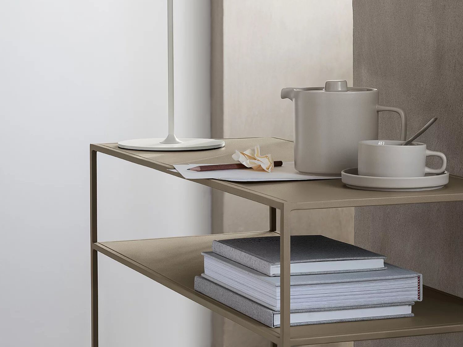 Прямоугольный стальной консольный стол с порошковым покрытием blomus Fera ARCH-00065006 - Вид №8