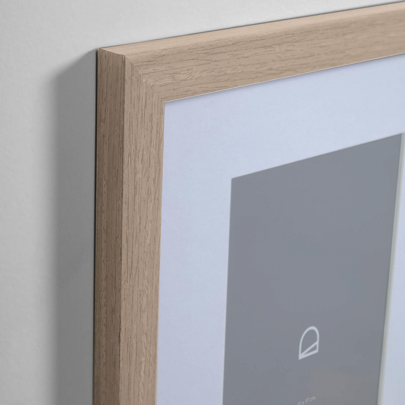 091200 Фоторамка 39 x 49 cm светлая La Forma Luah 