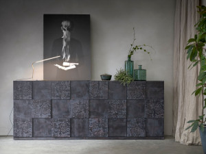 Шкаф с раздвижными дверями