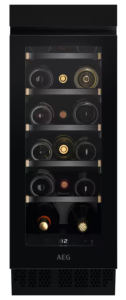 9155072 Винный шкаф AEG AWUS018B7B черный