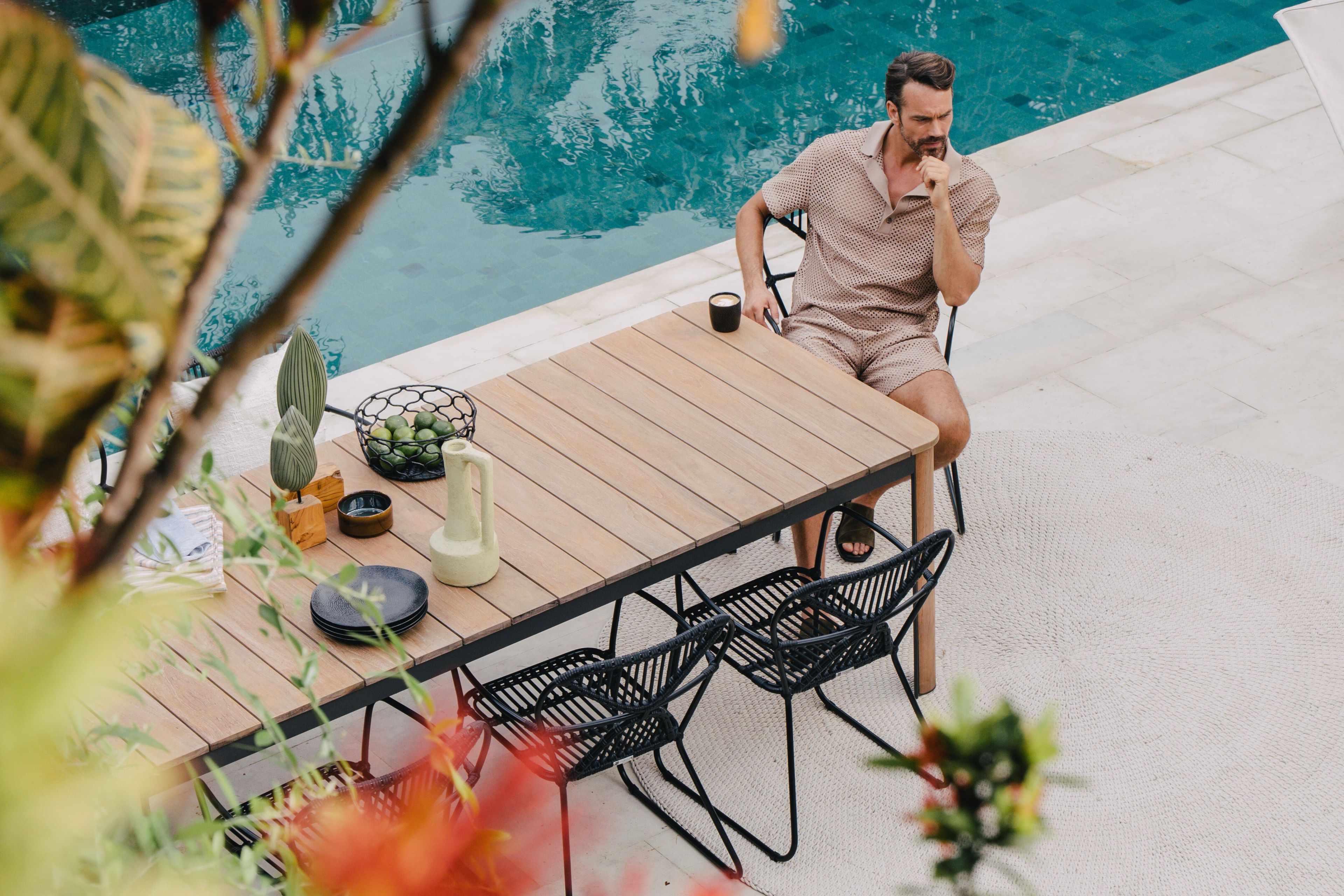 Прямоугольный садовый стол из тикового дерева cbdesign Puntoline ARCH-00045616 - Вид №1