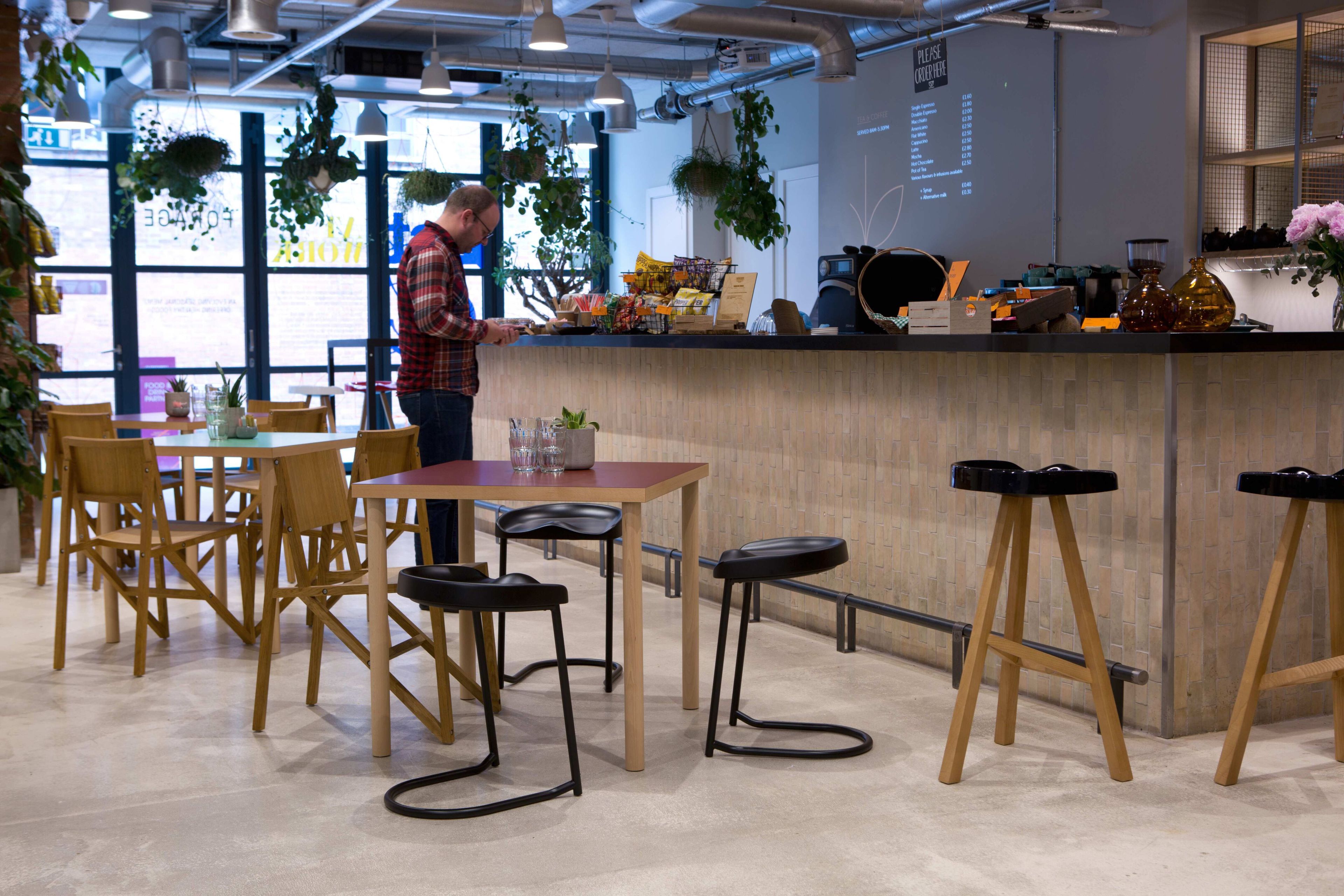 Стальной штабелируемый низкий стул Established&Sons Heidi ARCH-00111971 - Вид №4