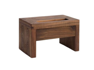 Тумбочка из массива дерева с ящиками