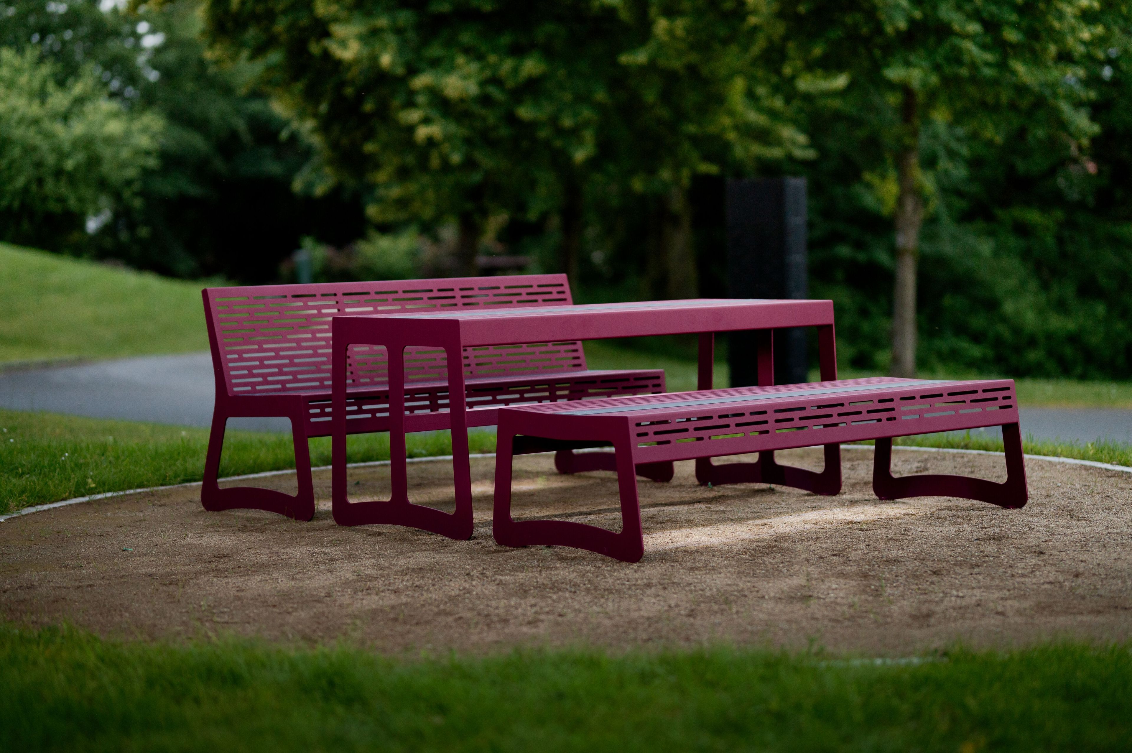 Скамья из нержавеющей стали со встроенным освещением BENKERT BANKE Chalidor ARCH-00123340 - Вид №2