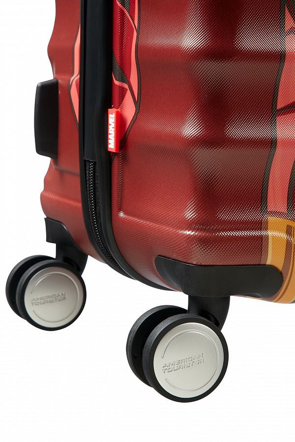 31C-30002 Чемодан Spinner 55/20 American Tourister Wavebreaker Marvel  - Вид №4