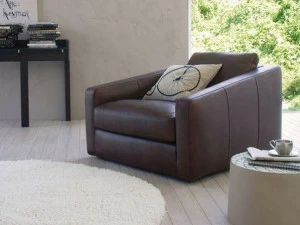 ESTEL GROUP Мягкое кожаное кресло с подлокотниками Tobias