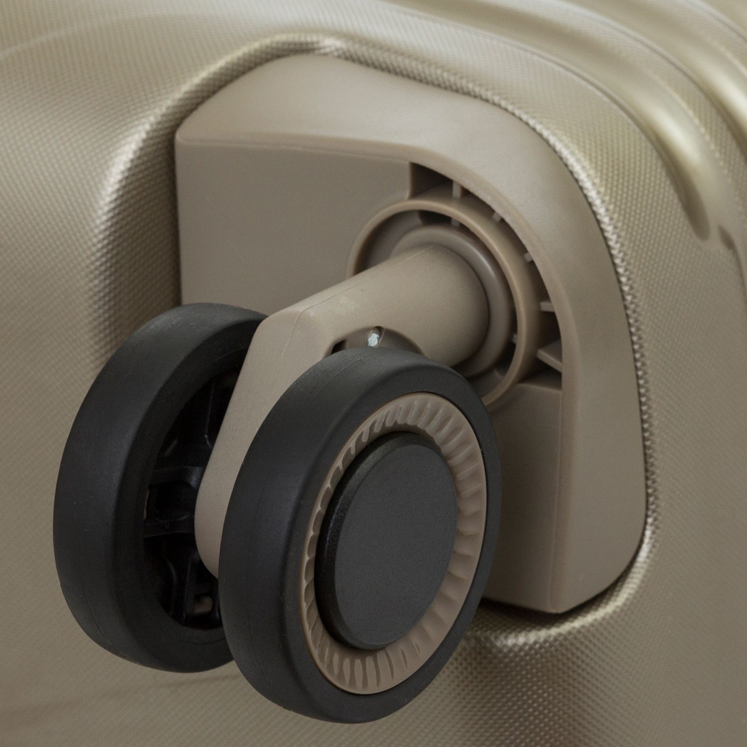 M1221-86-62 Чемодан M1221*62 Spinner M March Stonic  - Вид №4