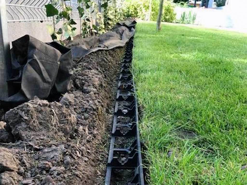 Пластиковый бордюр 58 мм, длина 1 м ГеоПластБорд GPBST-51 - Вид №10