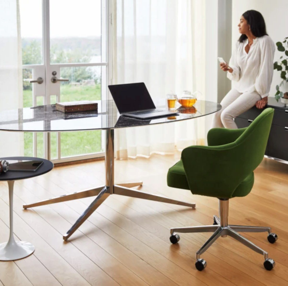 5 спиц подлокотник поворотный операционный офисный стул Knoll Saarinen ARCH-00137132 - Вид №1