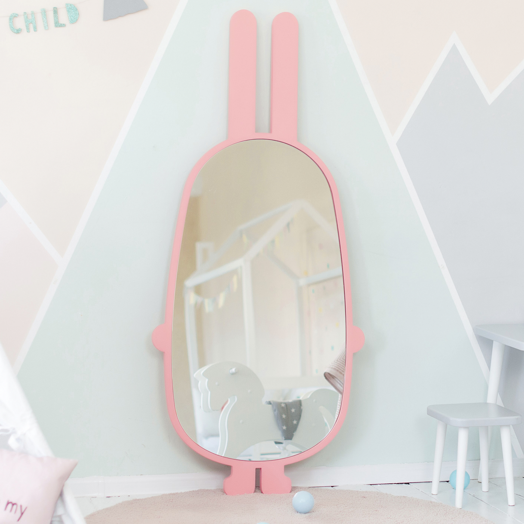 Зеркало детское напольное розовое "Заяц" ЗАЯЦ  00-3859366 Розовый Santreyd  - Вид №1