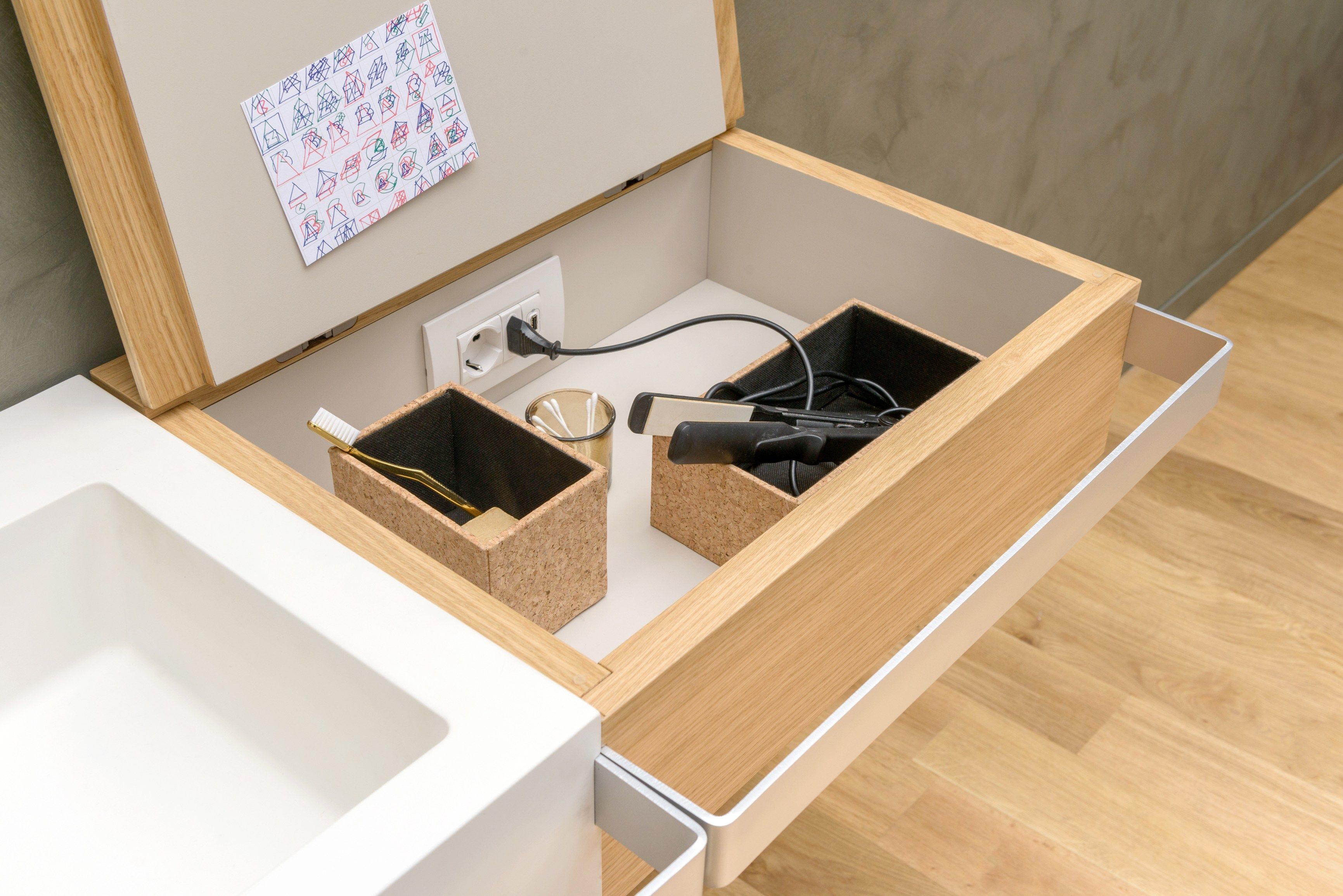 Одноместный умывальник с держателем для полотенец EVER Life Design ссылка ARCH-00044098 - Вид №11