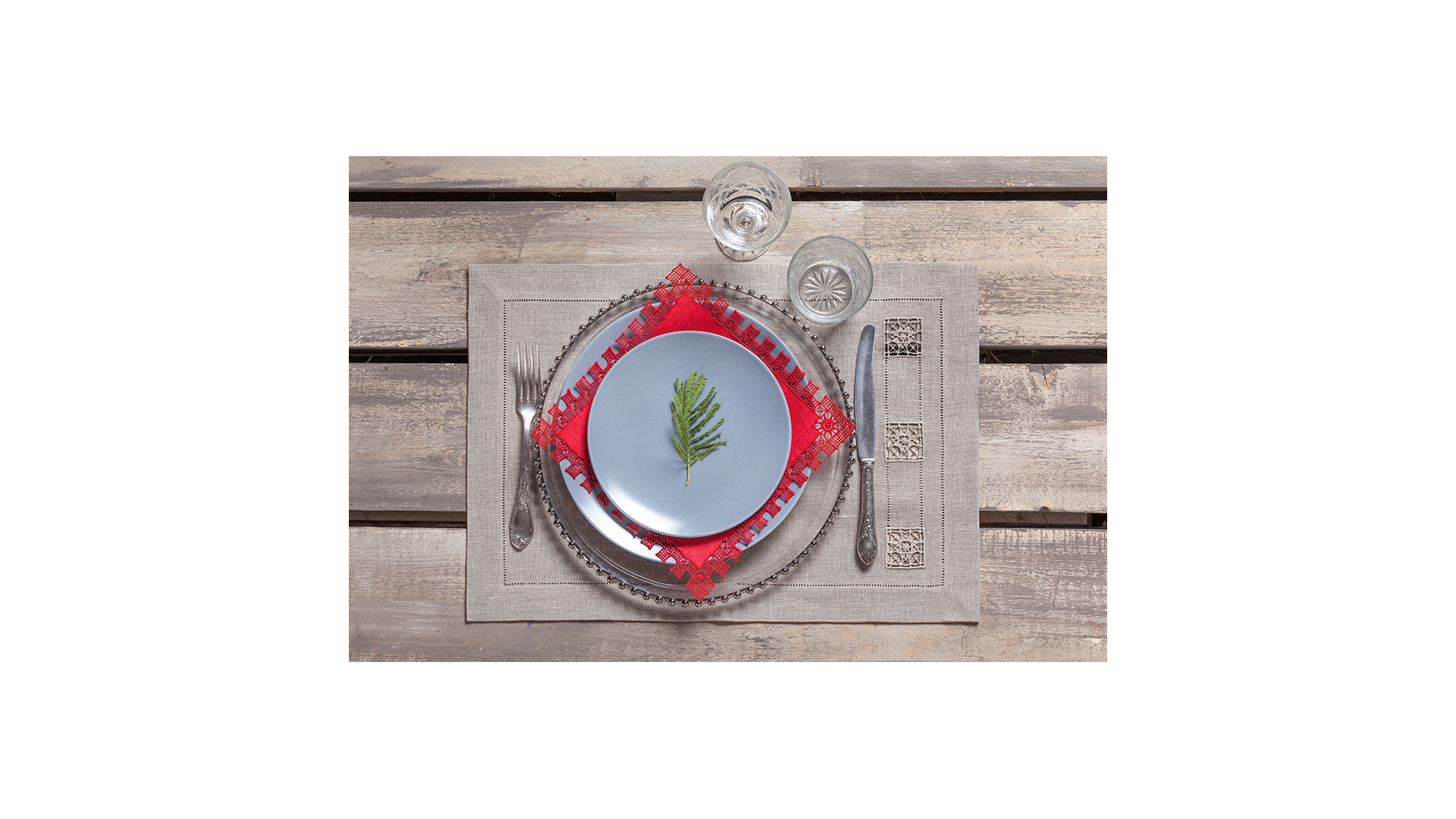 10616547 Крестецкая строчка Набор салфеток под приборы 50x35см Ткань  - Вид №1