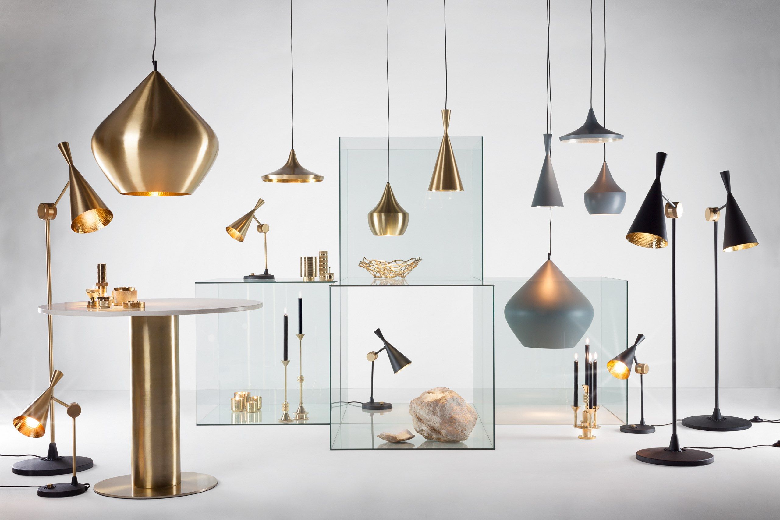 Регулируемая латунная светодиодная настольная лампа Tom Dixon Beat ARCH-00051801 - Вид №3