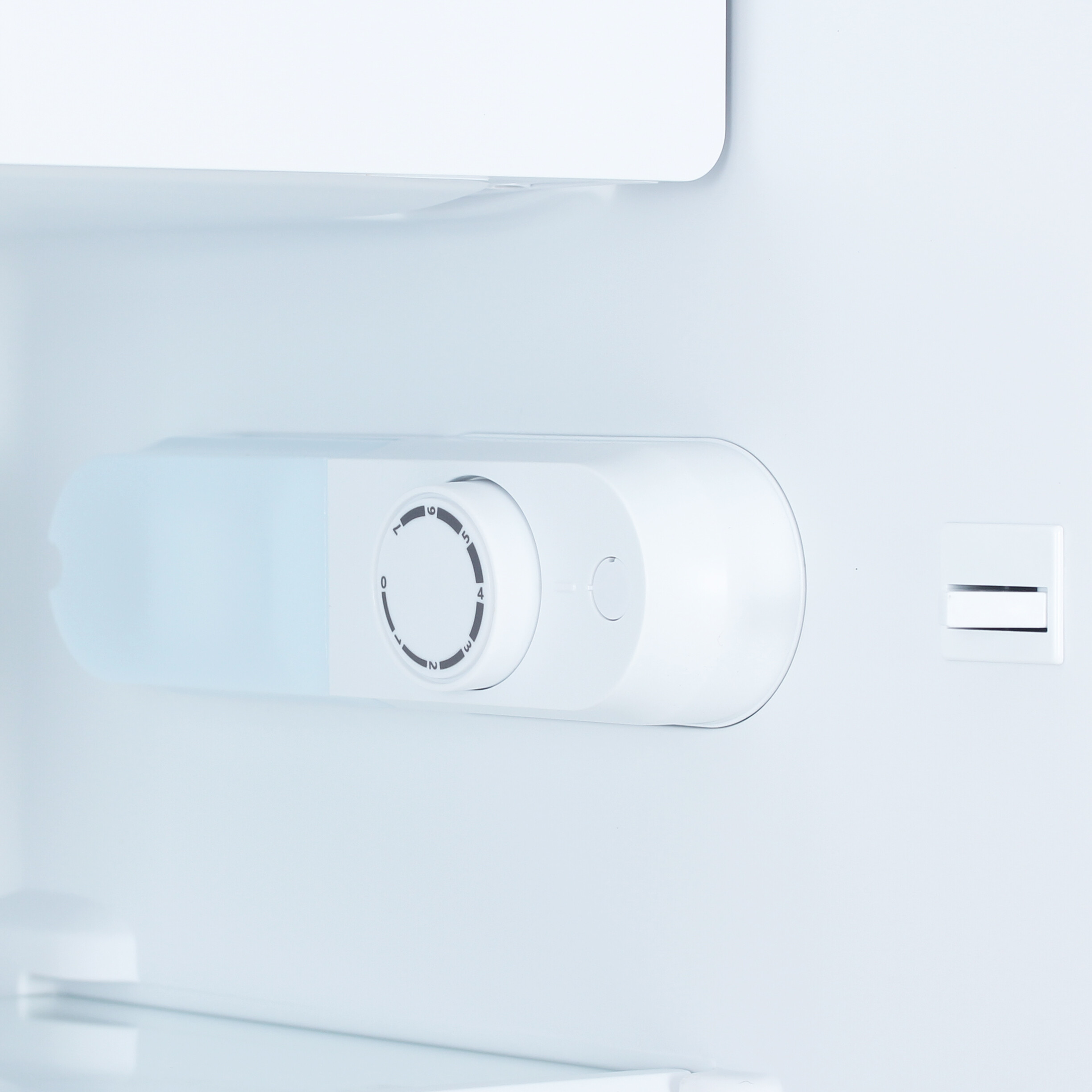 9223597 Холодильник компактный   DEXP S-09AHE белый STDN-0065150 - Вид №10