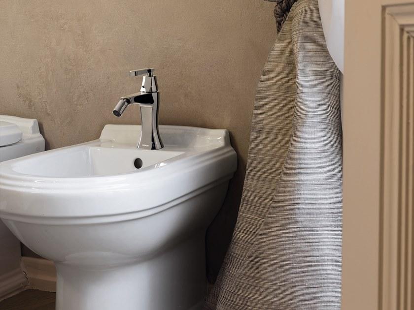 GRAFF Смеситель для биде, устанавливаемый на столешнице, с регулируемым изливом Finezza 5153500/5153600 - Вид №1