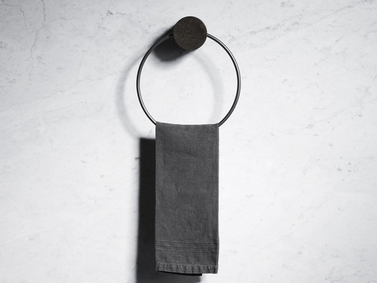 Мраморный держатель для полотенец Salvatori Fontane Bianche ARCH-00053458