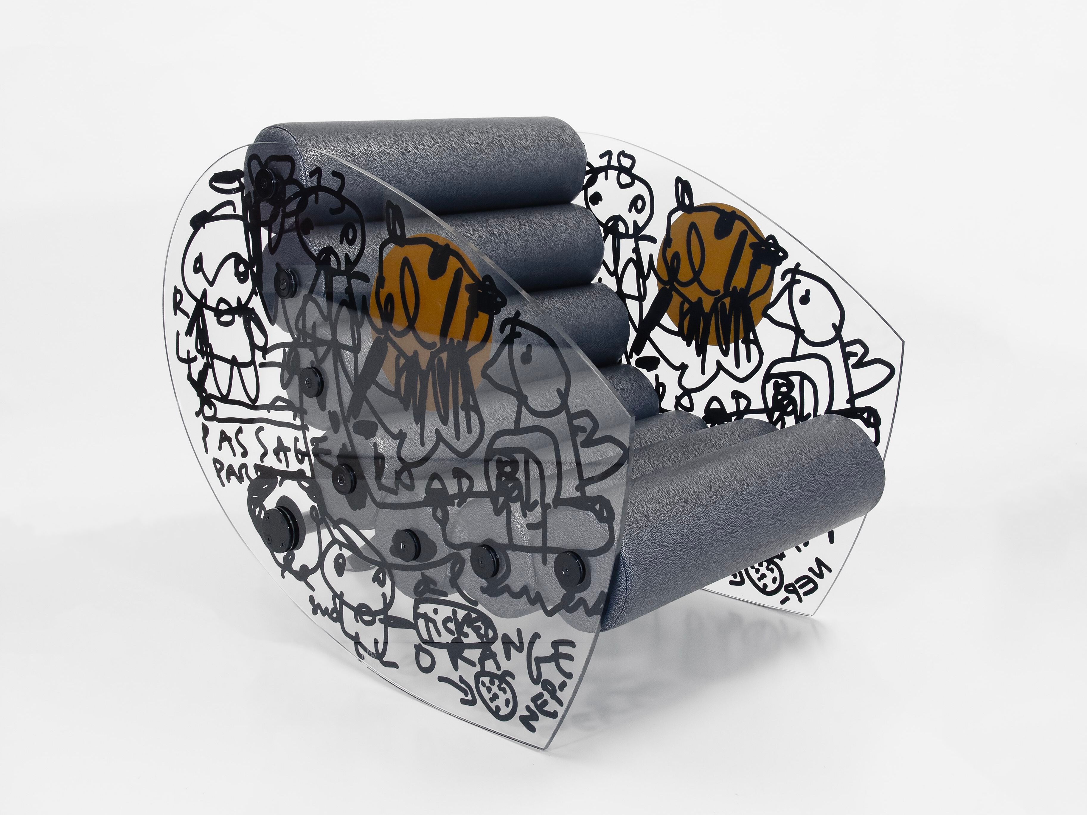 Кресло с подлокотниками KUUMO LIMITED EDITION ARCH-00149817