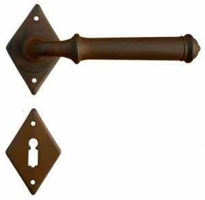 Galbusera Железная ручка на розетке с розеткой Tallinn 1903