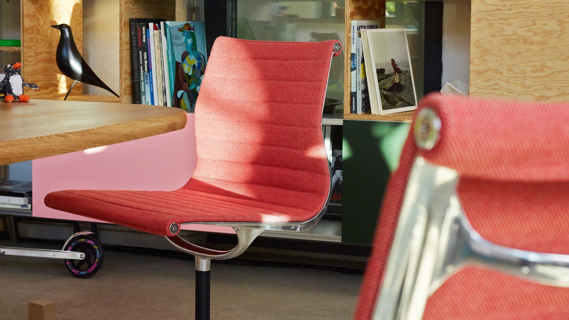 Стул из ткани VITRA Eames Aluminium Group ARCH-00115727 - Вид №4