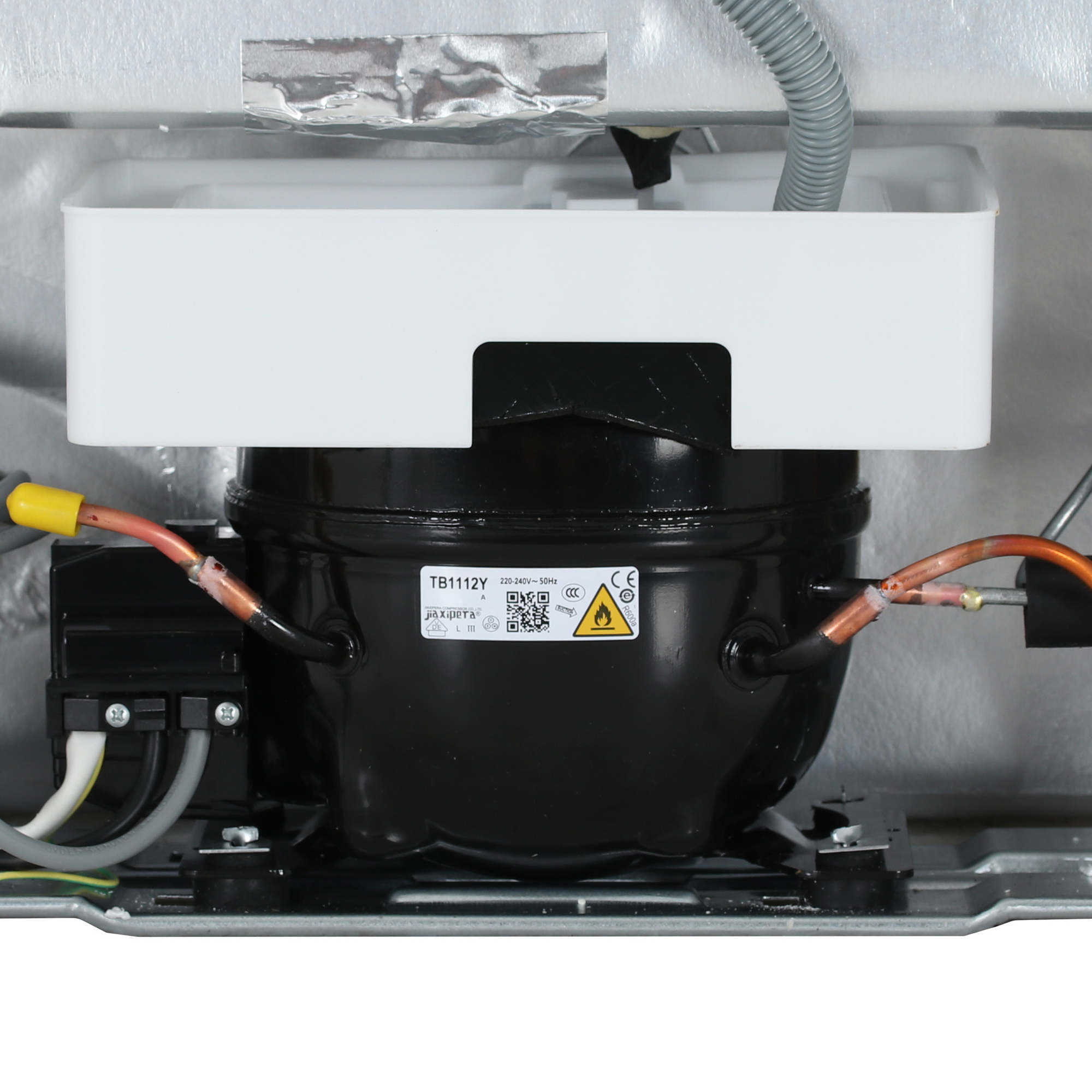 9100978 Встраиваемый холодильник Hotpoint HBH 18 STDN-0007259 - Вид №9