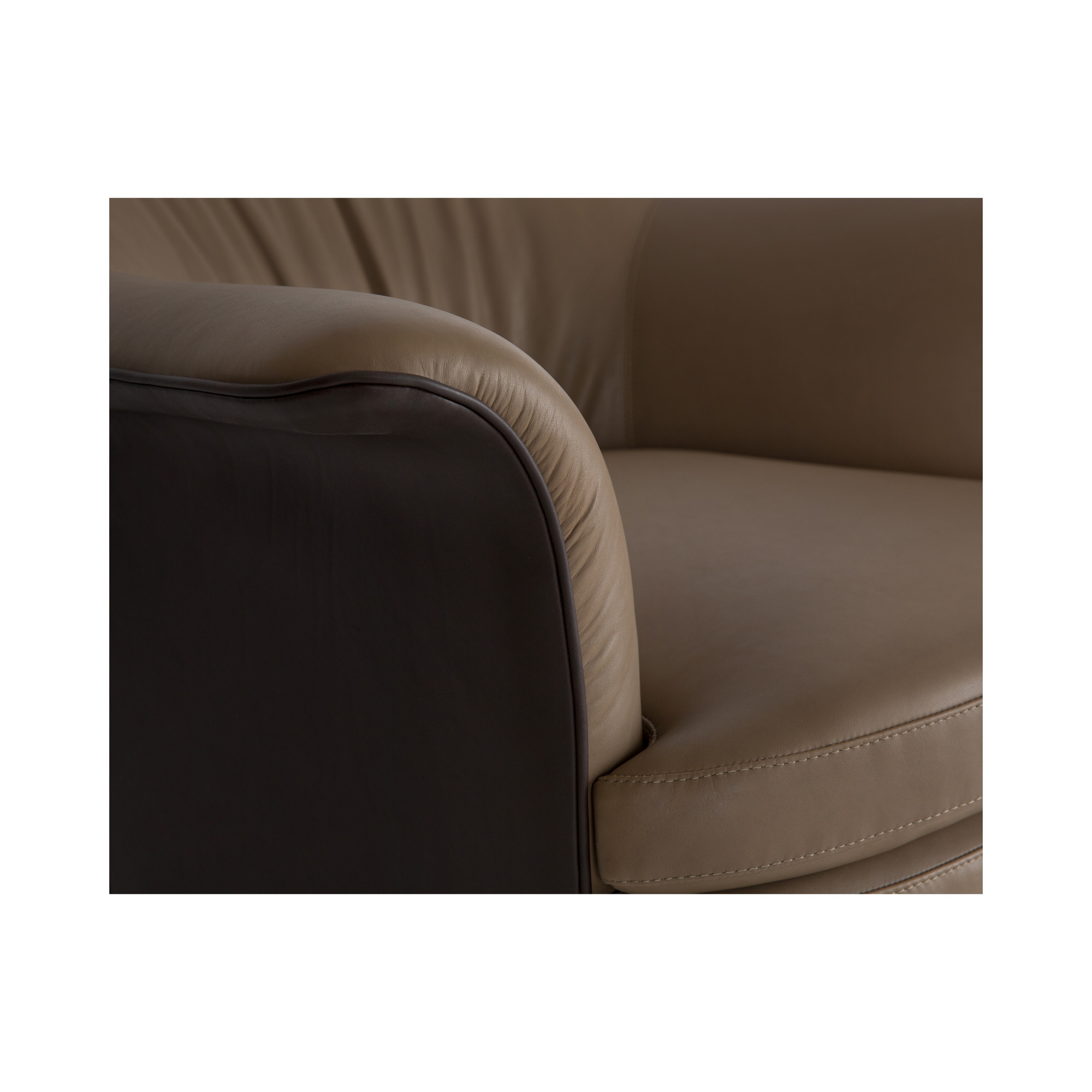 Кресло / Mathilde Amura sun-id-375531 - Вид №8