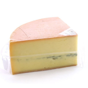 Сыр Бригадье с золой Margot Fromages полутвёрдый коровий БЗМЖ