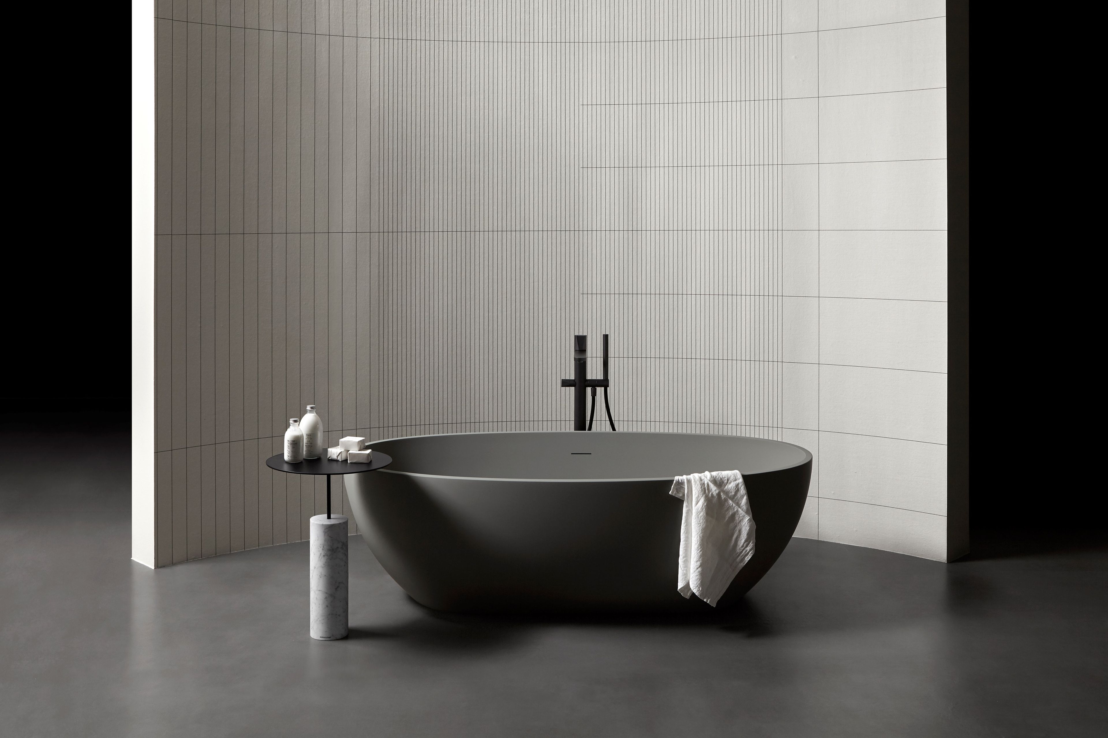 Круглый мраморный журнальный столик для гостиной Antoniolupi BIVIO ARCH-00111823