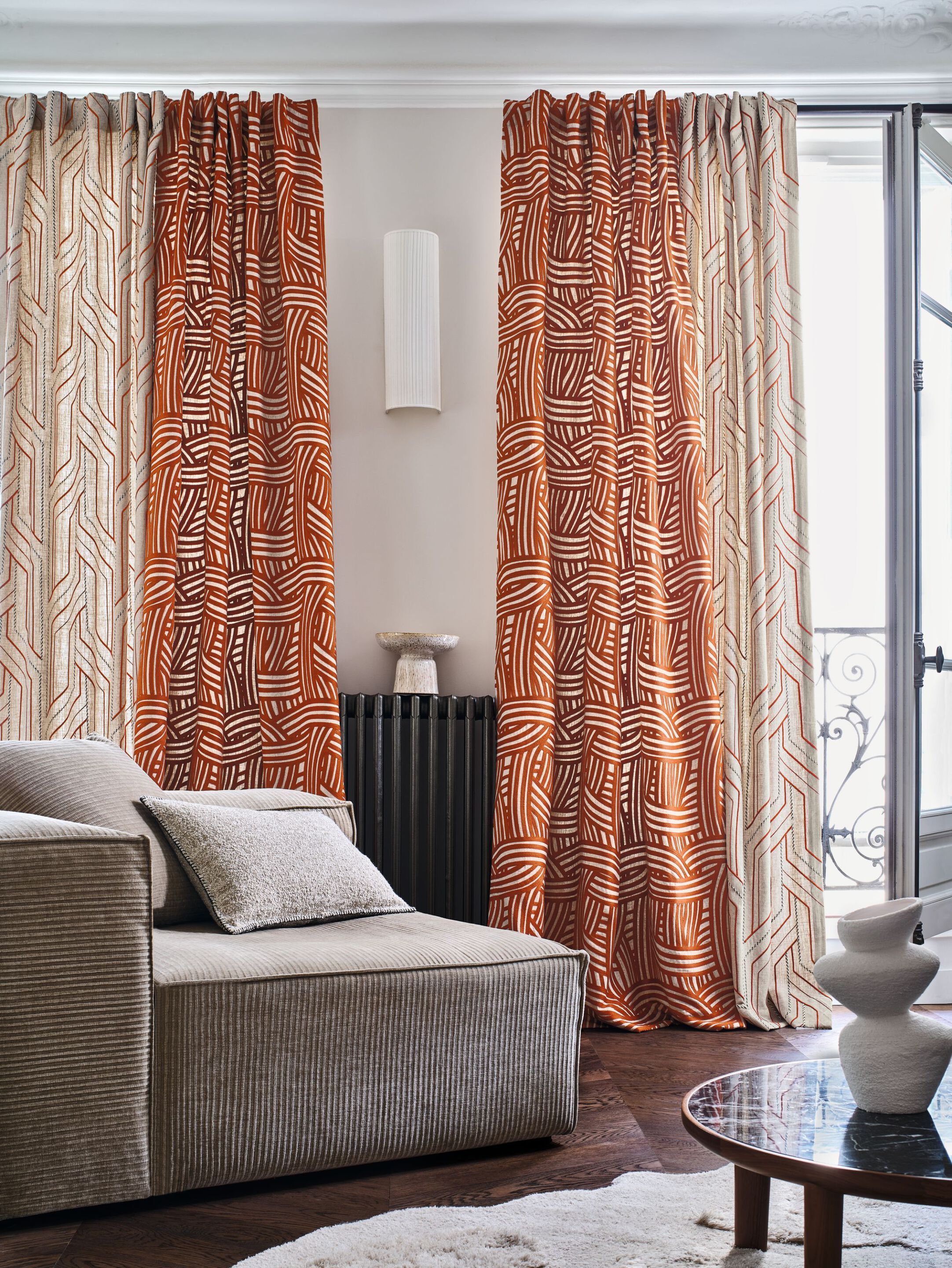 Вышитая ткань с графическим рисунком Casamance Valvidia ARCH-00047535 - Вид №2