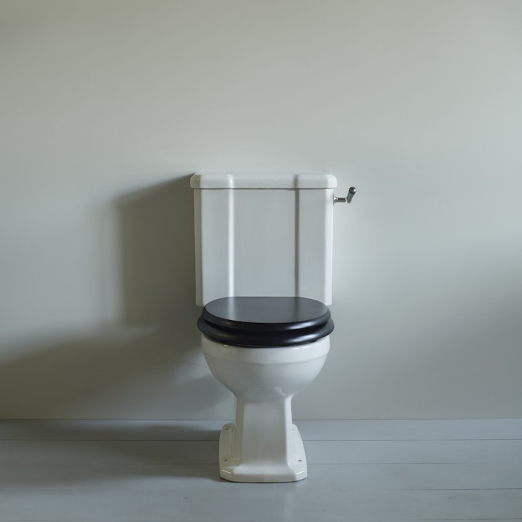 3-02-020 Туалет Soho с закрытой цистерной Soho The water monopoly