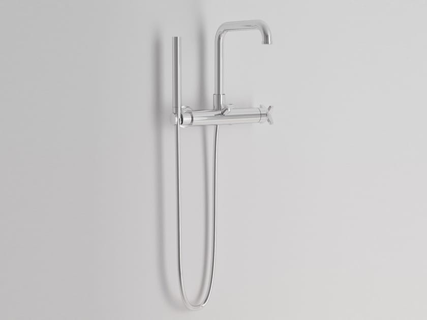 Настенный смеситель для ванны с ручным душем Park Avenue Cross ARCH-00043552