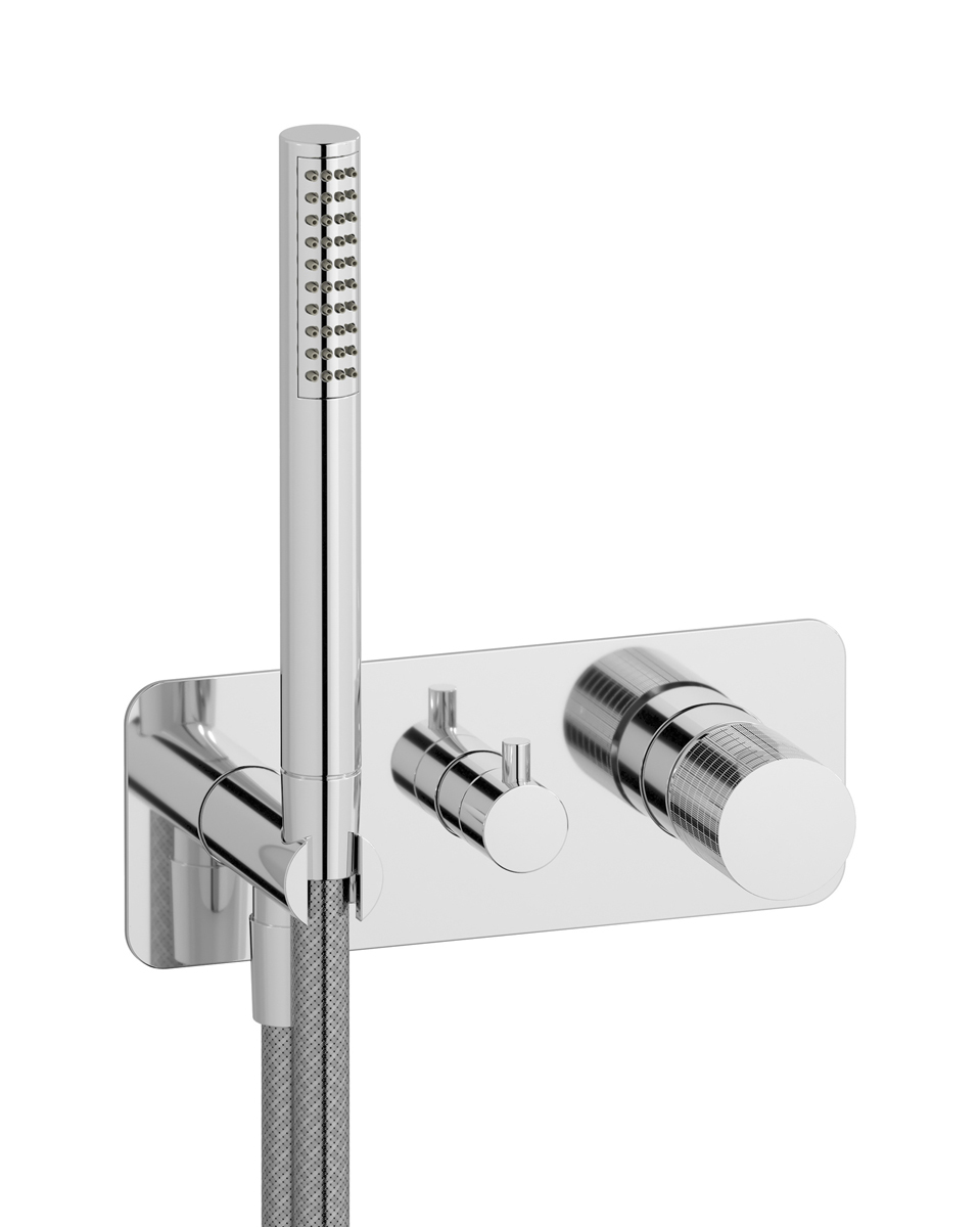 Внешние части встроенного в стену смесителя на 3 потребителя в комплекте с душевым гарнитуром. WE ARE IB ga314cc Chrome Gatsby