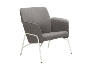 Тканевое кресло с подлокотниками