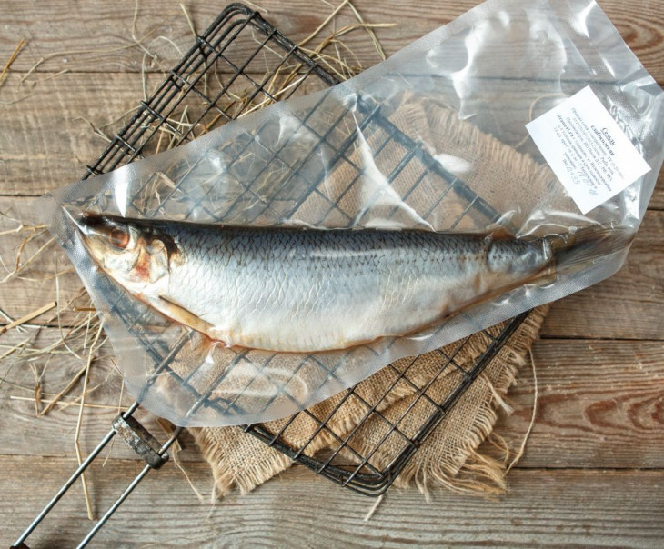 6496 Сельдь атлантическая слабосолёная Дмитрий Носов и Сергей Копейкин Вкусляндия  - Вид №1