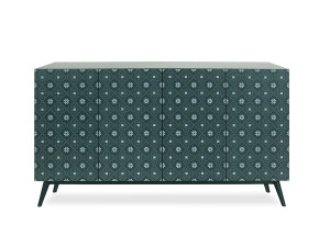 Шкаф с распашными дверями