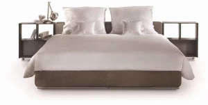 Flexform Двуспальная кровать со съемным чехлом из ткани Groundpiece