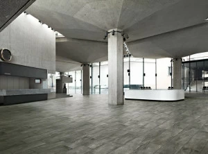 La Fabbrica Пол из керамогранита под металл Icon