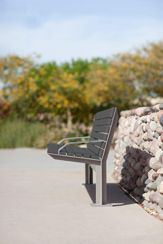 FSRT44 Скамейка рыцаря  Forms-surfaces  - Вид №16