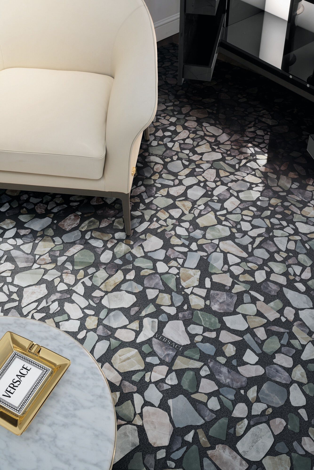 Пол / керамогранит с эффектом Венецианского терраццо Versace Ceramics Gemstone ARCH-00031269 - Вид №5