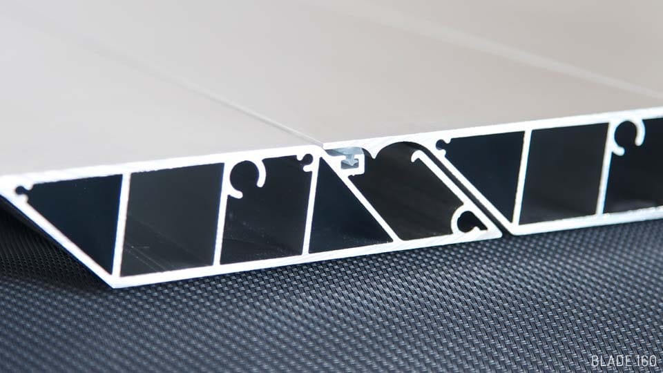 Самонесущая пергола из алюминия с поворотными пластинами STUDIO 66 BLADE 230 ARCH-00000811 - Вид №10