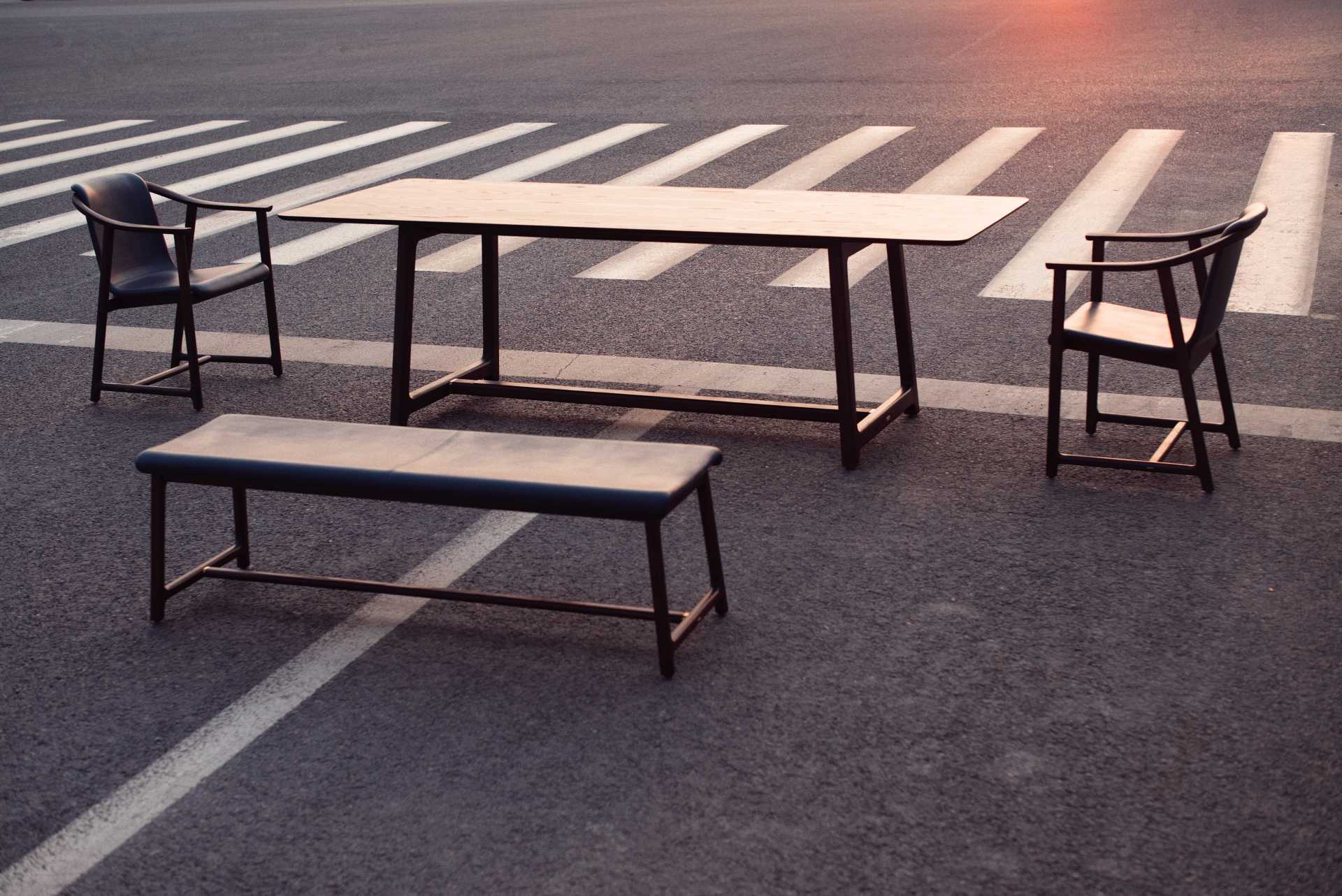 Обеденный стол из мандарина Stellar Works MA-T410-2100
MA-T410-2400 Mandarin - Вид №4